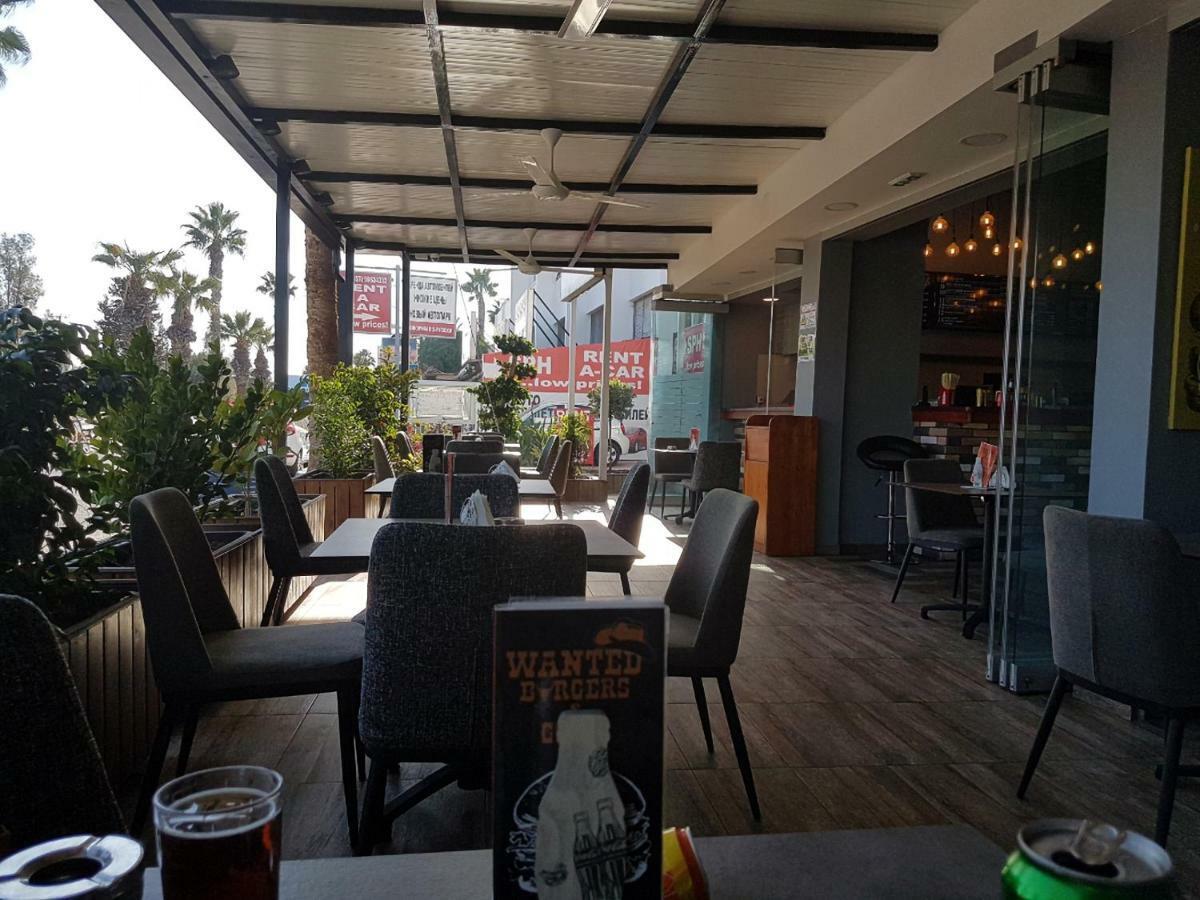 Easystay Two Bedroom Larnaca